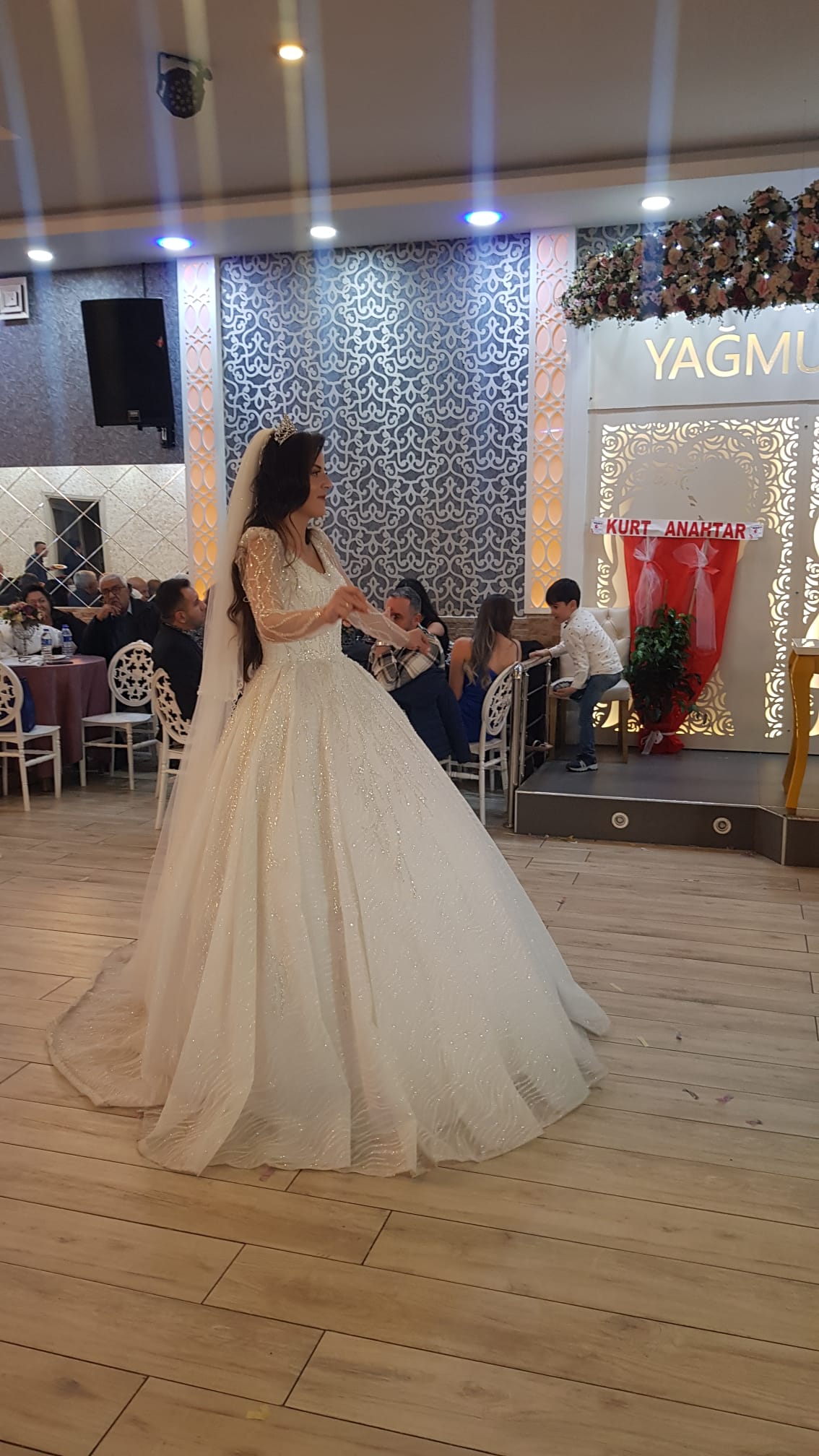 ALİNA GELİNLİK ADANA