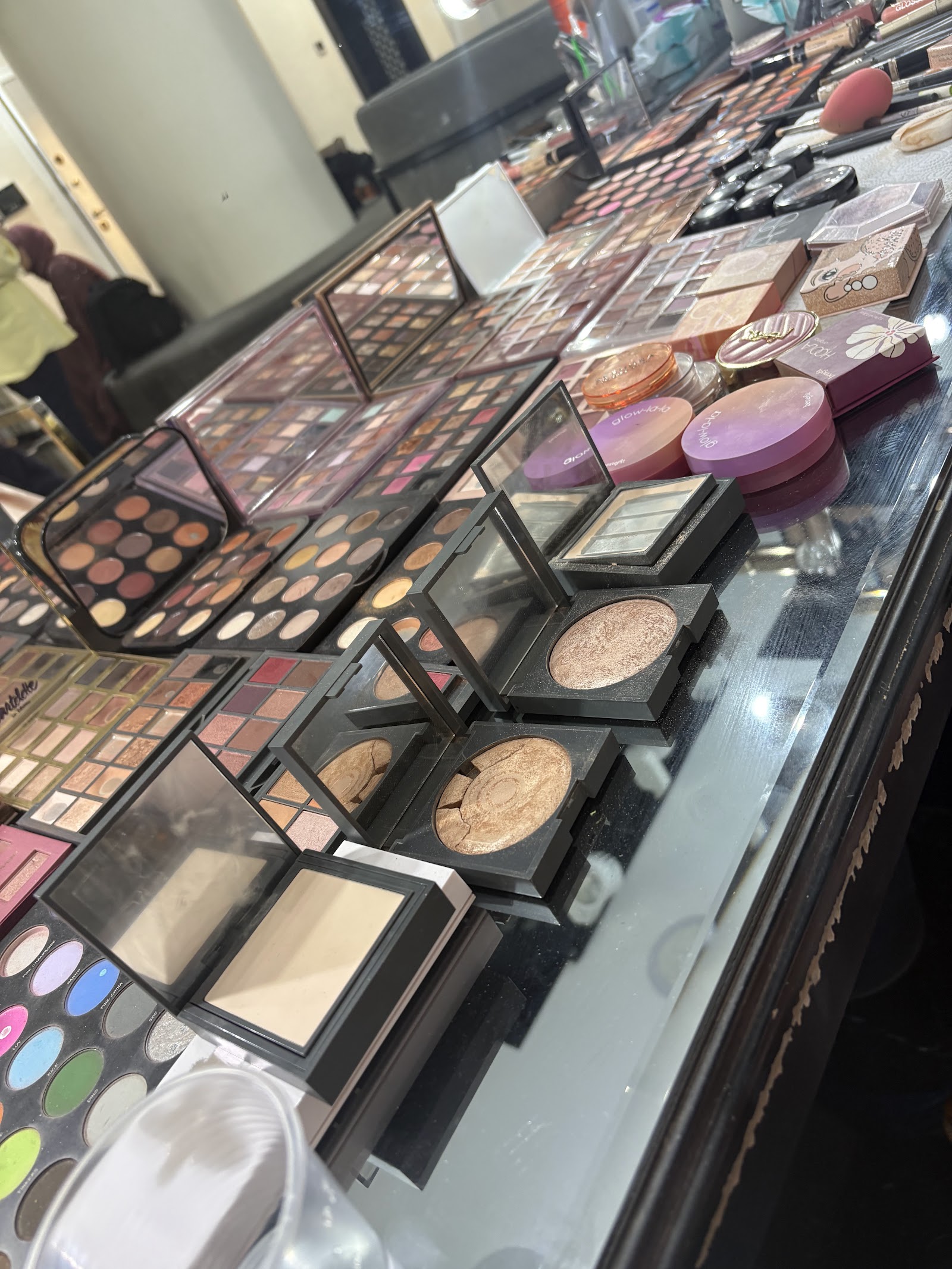 Aşk Adana | Asil Gelin Adana Modaevi Gelinlik Makeup Studio Saç ve Türban Tasarım (Azeldam)
