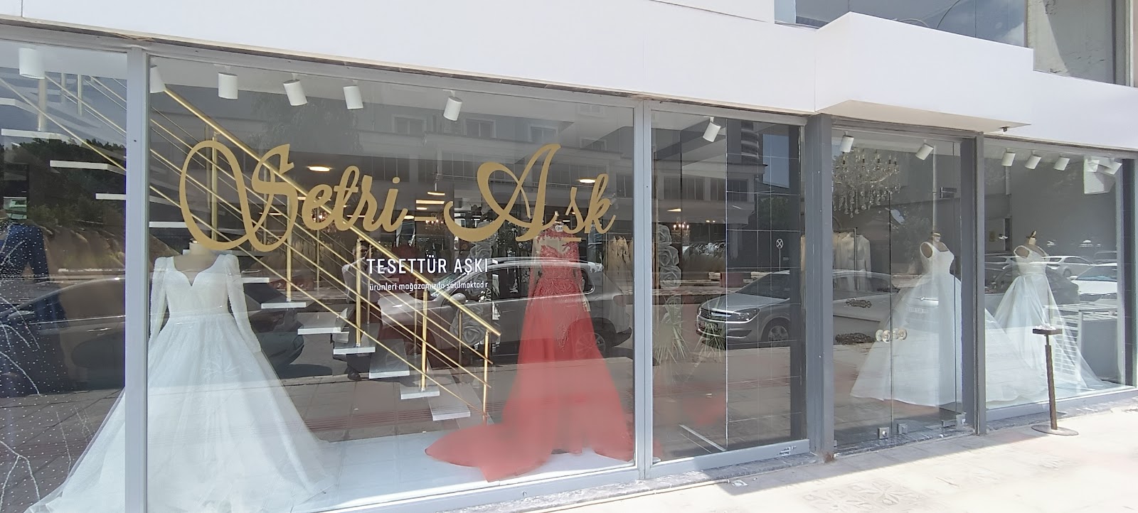 Aşk Adana | Asil Gelin Adana Modaevi Gelinlik Makeup Studio Saç Ve Türban Tasarım (azeldam) kır düğünü mekanı — Seyhan