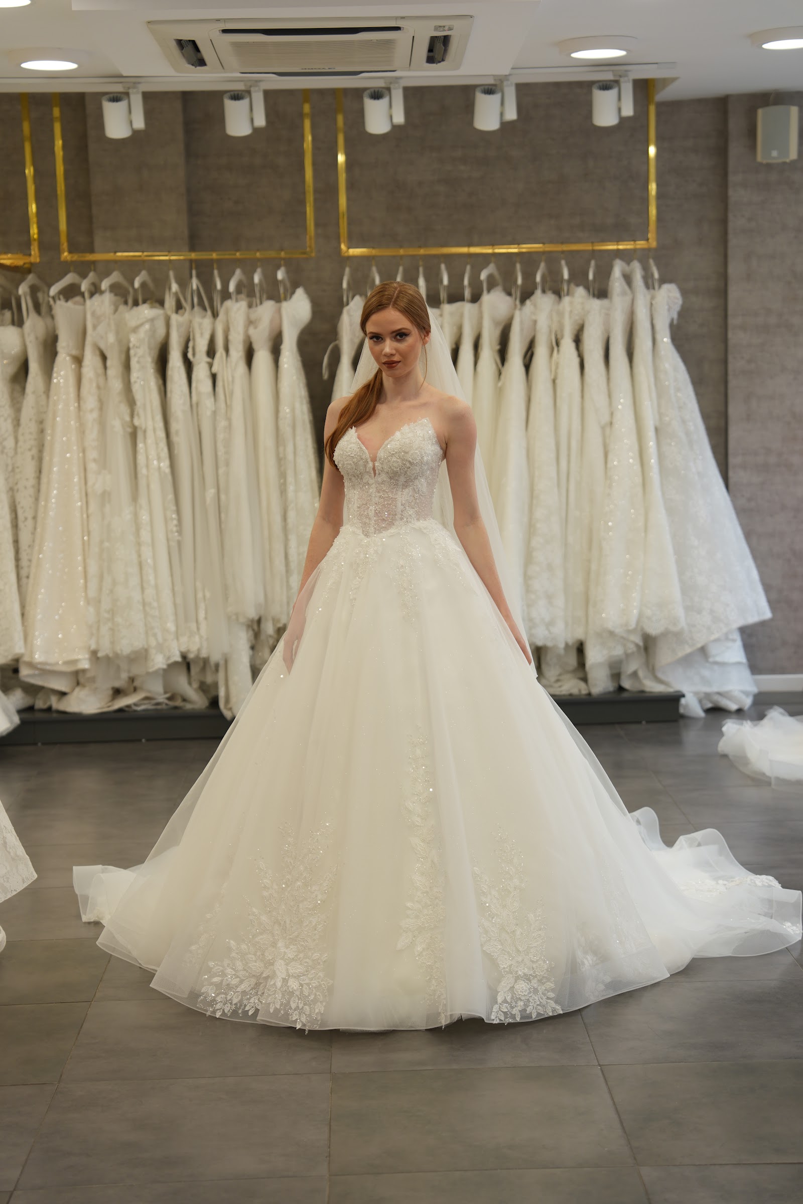 CLARA GELİNLİK