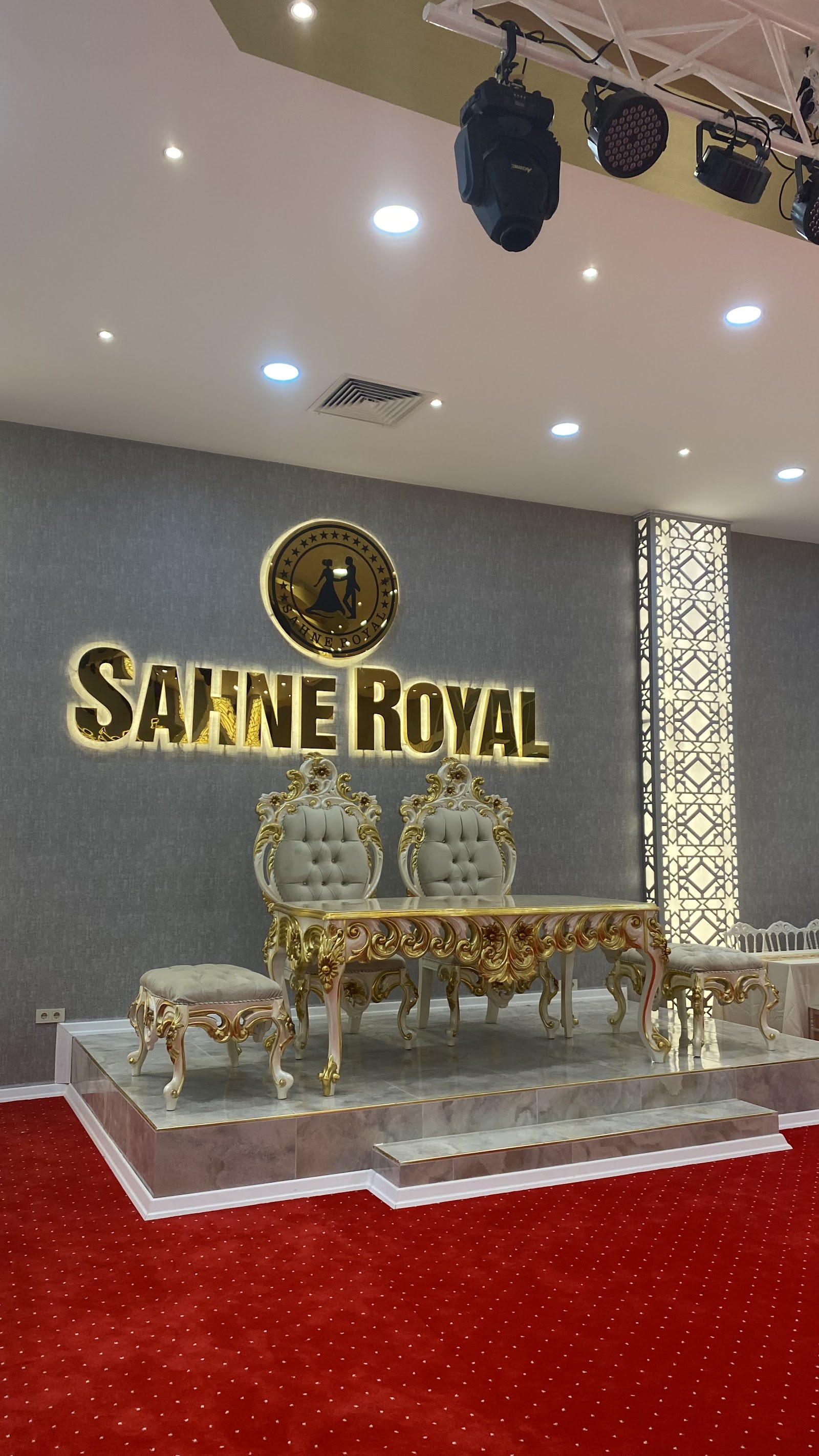 Sahne Royal — Seyhan, Adana kır düğünü mekanı görsel 5