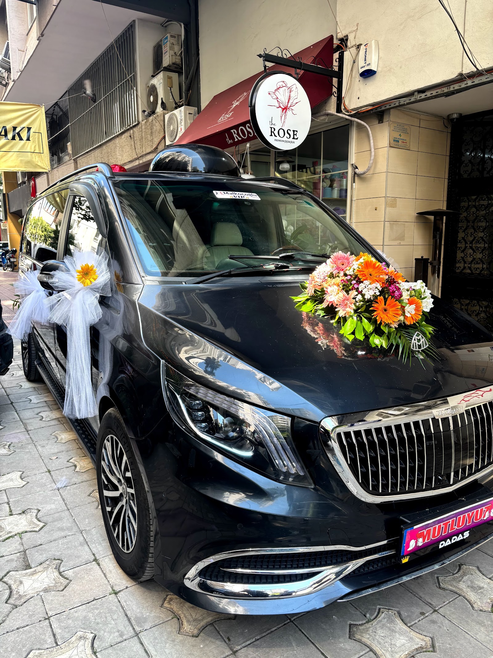 The Rose Premium çiçekçilik