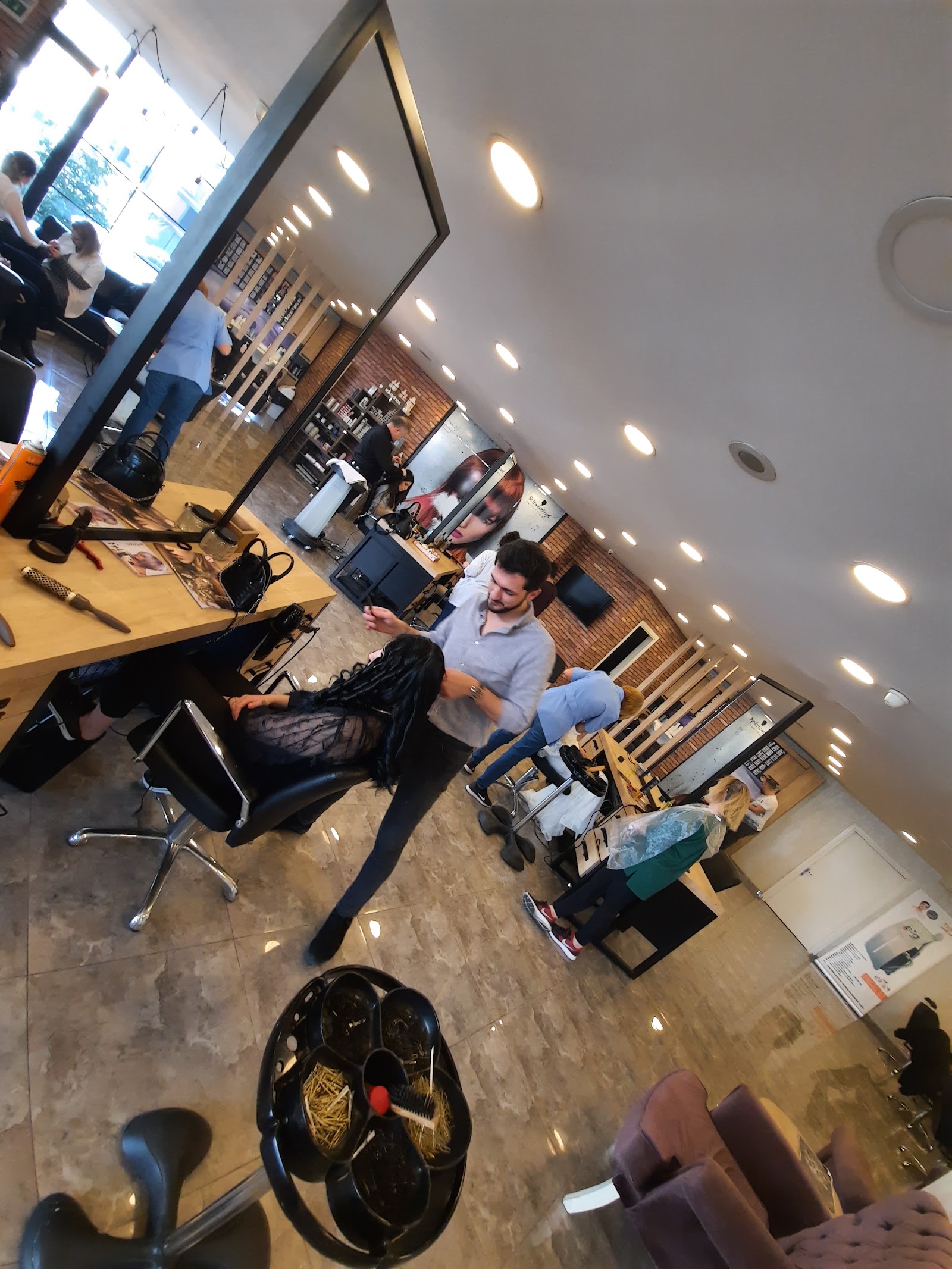 Üstün Köylü Hair Design Bayan Kuaförü Adana Çukurova Kenan Evren kır düğünü mekanı — Çukurova