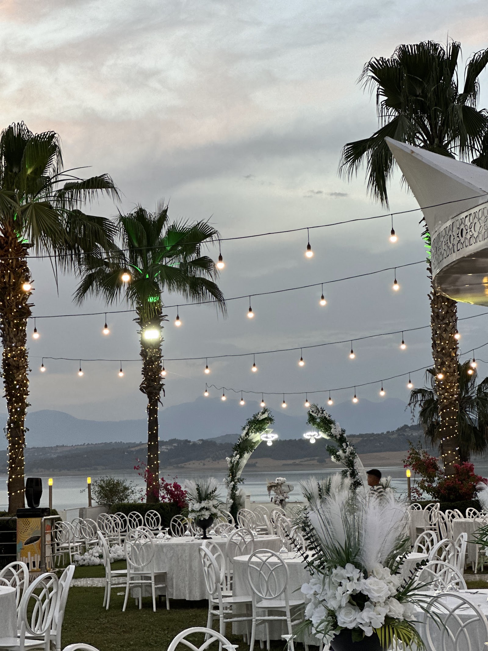 Valentin Wedding — Çukurova, Adana kır düğünü mekanı